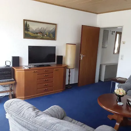 Hillesee Apartment *